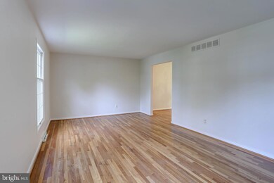 6136 Gatsby Green, Columbia, MD 21045 - photo 5