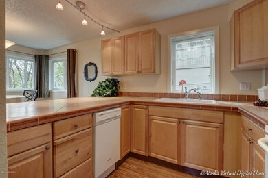 Sunny Kitchen
