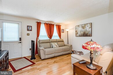 2822 Rose Ave, Halethorpe, MD 21227 - photo 6