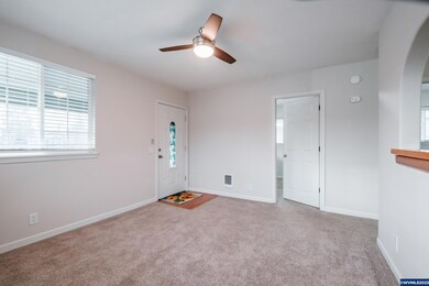 620 C St, Independence, OR 97351 - photo 6