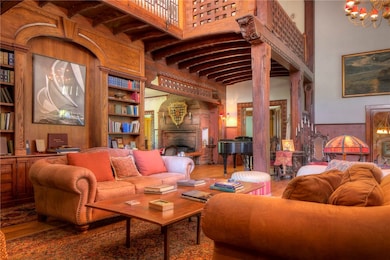 97 Ruggles Ave unit 105, Newport, RI 02840 - photo 5