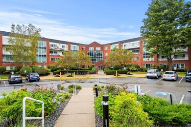 124 Place Ln, Woburn, MA 01801 - photo 3