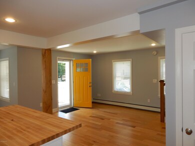 7 Waterfall Ln, Cos Cob, CT 06807 - photo 6