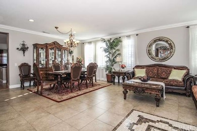 LIGHT AND BRIGHT WITH TASTEFUL DECOR