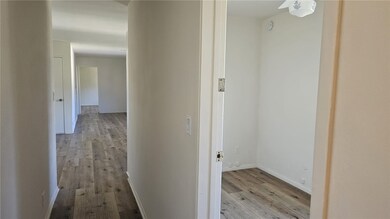 3548 Gladiola Dr unit A, Calabasas, CA 91302 - photo 5