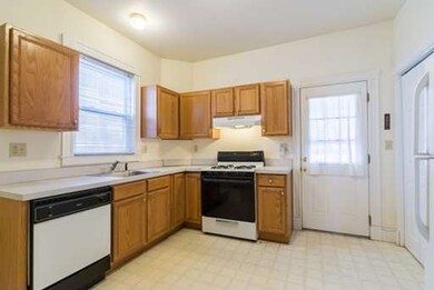 9 Woodman St unit 1, Jamaica Plain, MA 02130 - photo 2