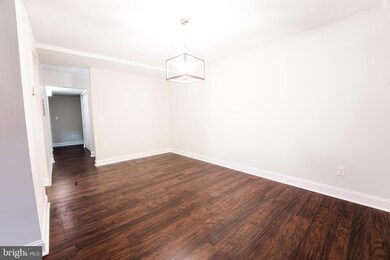 7508 Spring Lake Dr unit A, Bethesda, MD 20817 - photo 7