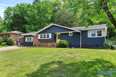 1918 Melbourne Ave NE, Huntsville, AL 35801 - photo 3