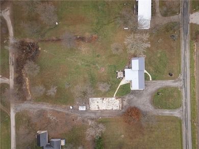 13185 E 2200 North Rd, Danville, IL 61834 - photo 6