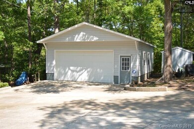 2252 M West Rd, Camden, SC 29020 - photo 3