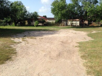 2109 Moodie Ave, Donna, TX 78537 - photo 5