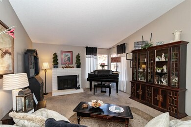 5919 E Saginaw Way, Fresno, CA 93727 - photo 3