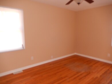 6 Hunters Path, Lake In the Hills, IL 60156 - photo 3