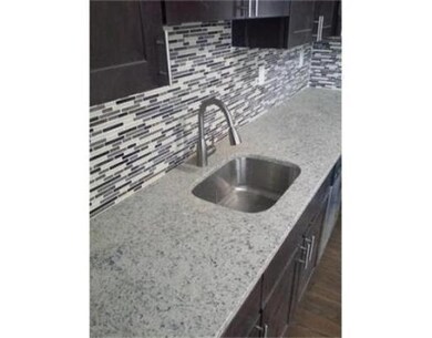 11 Eden St, Chelsea, MA 02150 - photo 4