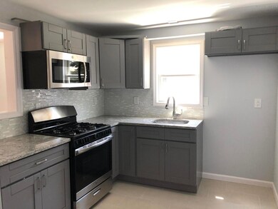 388 New Hampshire Ln unit 2, Bound Brook, NJ 08805 - photo 2