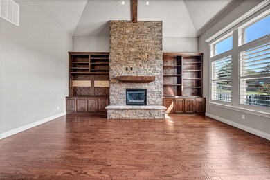 301 NW O St, Bentonville, AR 72712 - photo 2