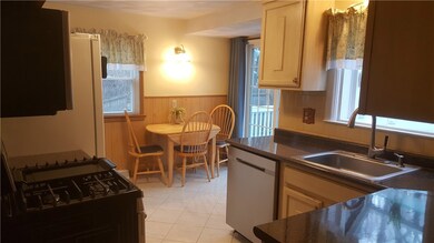 43 Link St, Warwick, RI 02886 - photo 5