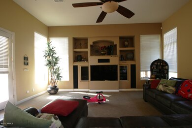 03 Family Room