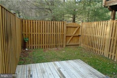 16350 Taconic Cir, Dumfries, VA 22025 - photo 4