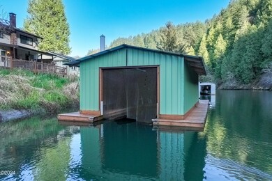 100 E LITTLE ALBANY (13)