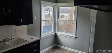 Kitchen Dinette