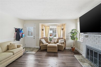 715 E Maple Ave, Miamisburg, OH 45342 - photo 7