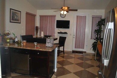 Apache Listing 004
