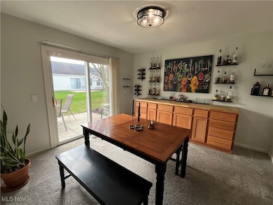 3510 E Prescott Cir, Cuyahoga Falls, OH 44223 - photo 7