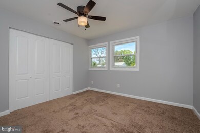 69 Honeycomb Rd, Middle River, MD 21220 - photo 7