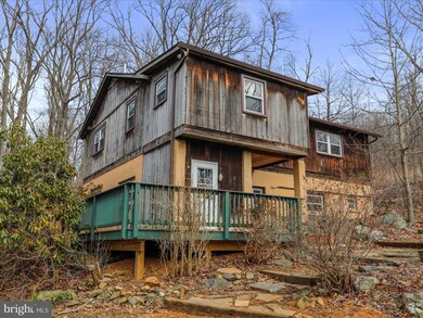 115 Old Log Rd, Linden, VA 22642 - photo 4