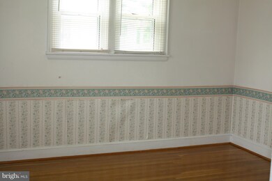 336 Crawford St, Strasburg, VA 22657 - photo 7