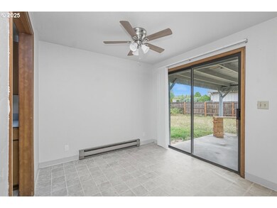 1993 Best Ln, Eugene, OR 97401 - photo 6