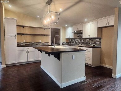 10038 S New Era Rd unit 103, Canby, OR 97013 - photo 3