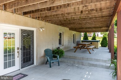 164 Westview Dr, Taneytown, MD 21787 - photo 6