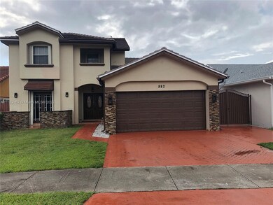 FRONT OF THE PROPERTY