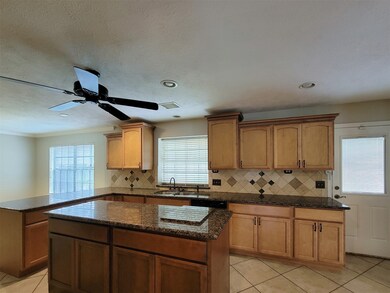 17207 Meadow Heights Dr, Houston, TX 77095 - photo 7