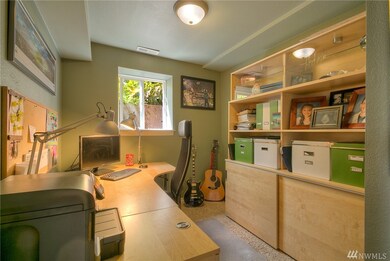 207 Hi Crest Dr, Auburn, WA 98001 - photo 2