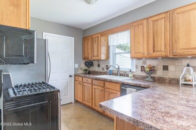 10 Glendale Rd Schenectady NY mls-21