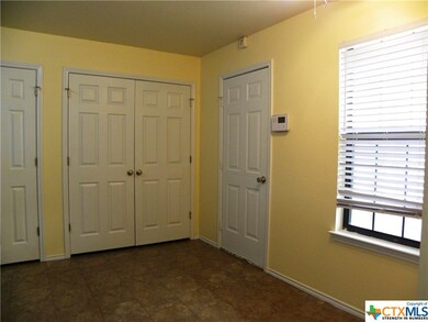 1308 Travis Cir, Copperas Cove, TX 76522 - photo 5