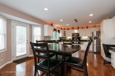 2027 Engle Rd, Naperville, IL 60564 - photo 7