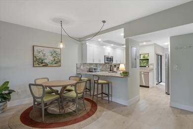 11267 Pond View Dr unit B102, Wellington, FL 33414 - photo 5