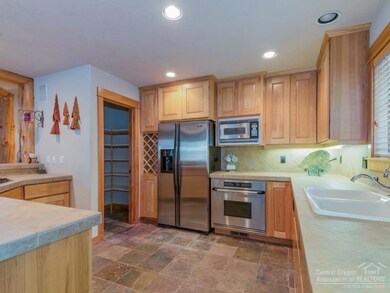 33 Tokatee Ln, Sunriver, OR 97707 - photo 7