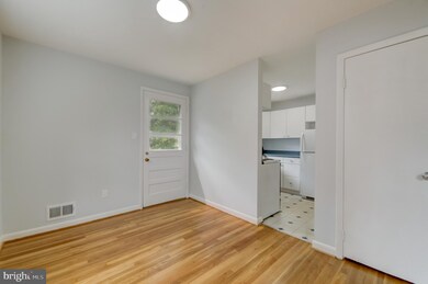 411 Elm Ave, Takoma Park, MD 20912 - photo 7