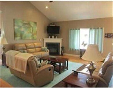 11 Greatwoods Ln, Rockland, MA 02370 - photo 4