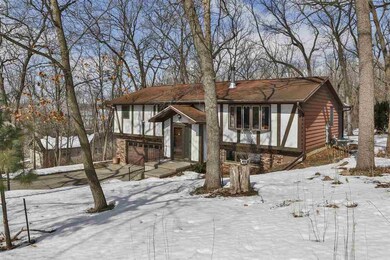 5576 Winsome Way, Fitchburg, WI 53575 - photo 2