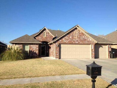 2513 SE 8th St, Moore, OK 73160 - photo 2