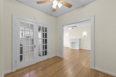 436 Westmoreland St unit 2, Houston, TX 77006 - photo 6