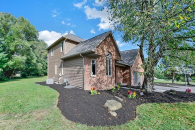 7290 Concord Bend Dr, Powell, OH 43065 - photo 3