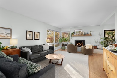 1353 Pinecrest Ave SE, Grand Rapids, MI 49506 - photo 5