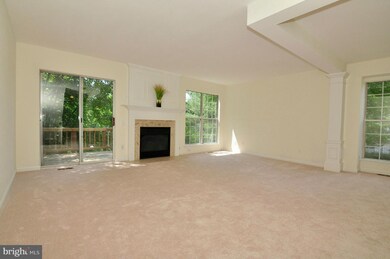 1193 Cypress Tree Place, Herndon, VA 20170 - photo 3